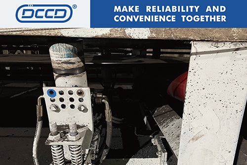 專業(yè)解決導料槽輸送帶跑偏問題