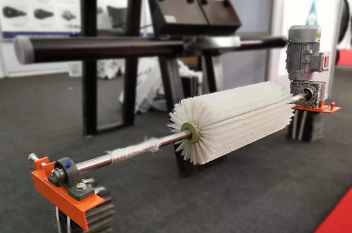 毛刷清掃器  電動(dòng)毛刷清掃器